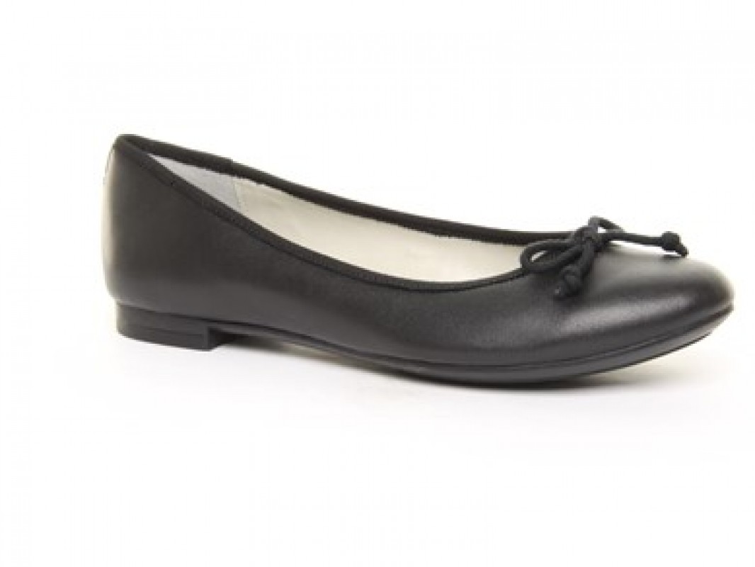 clarks ballerina pumps